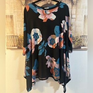 🩵ODDY Black Floral Tunic🩵